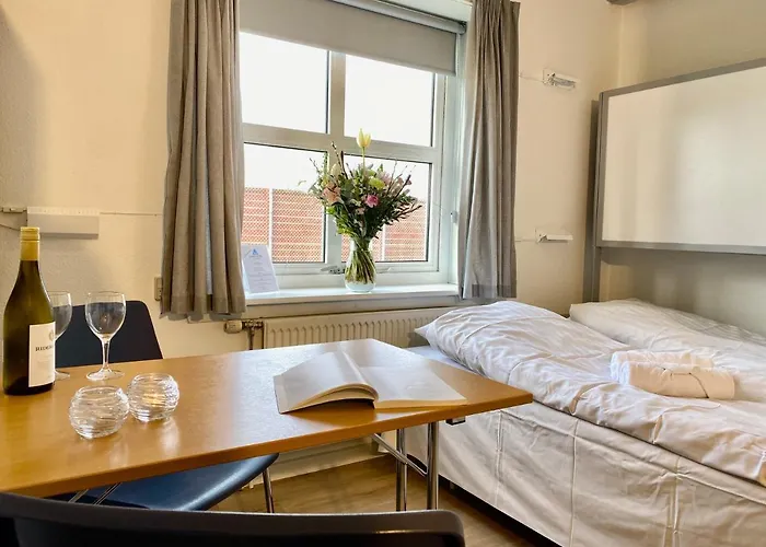 Danhostel بيت شباب *