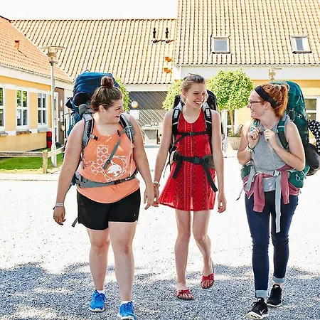 Vandrarhem Danhostel *